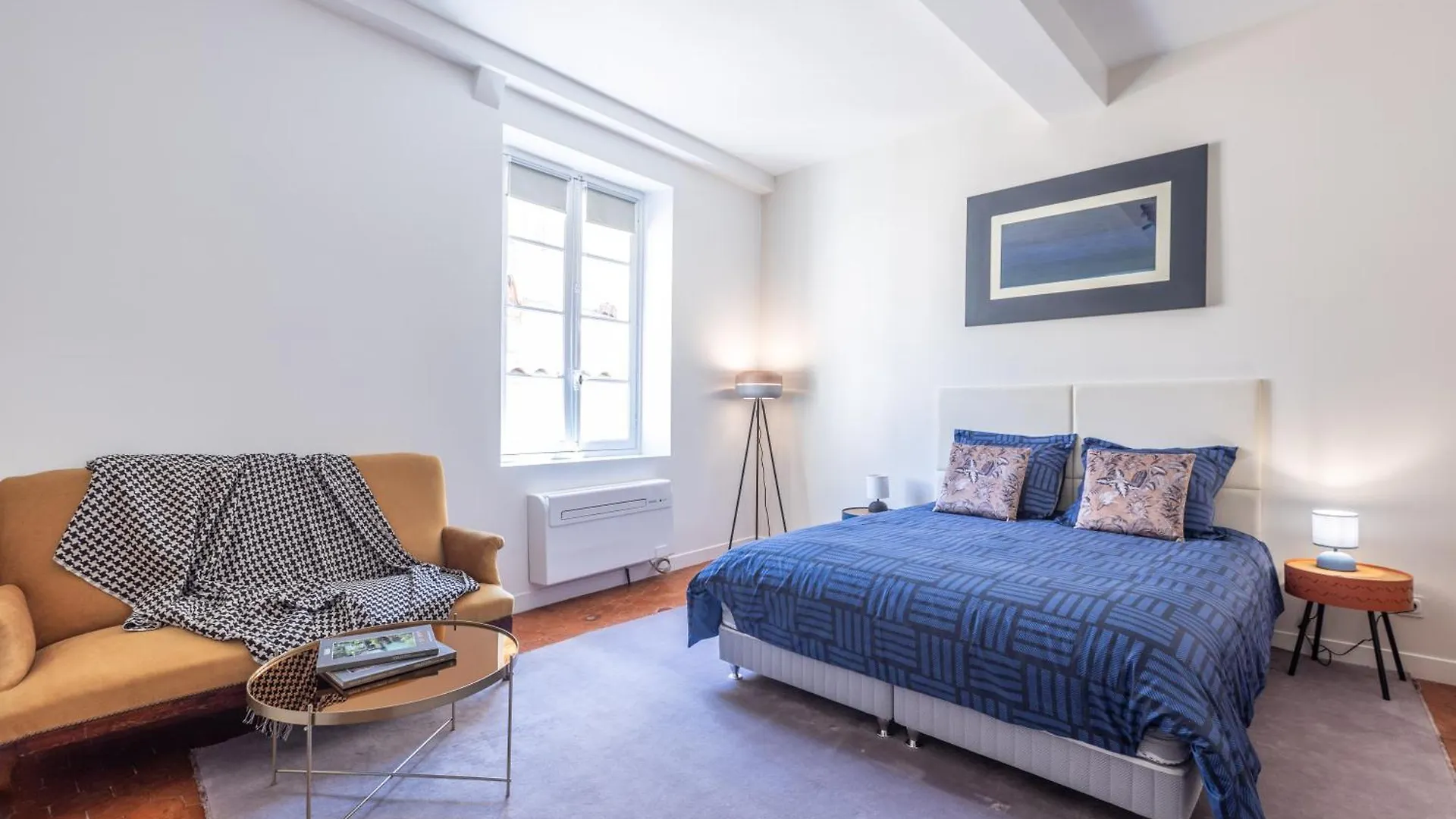 Menton Old Town Apartment