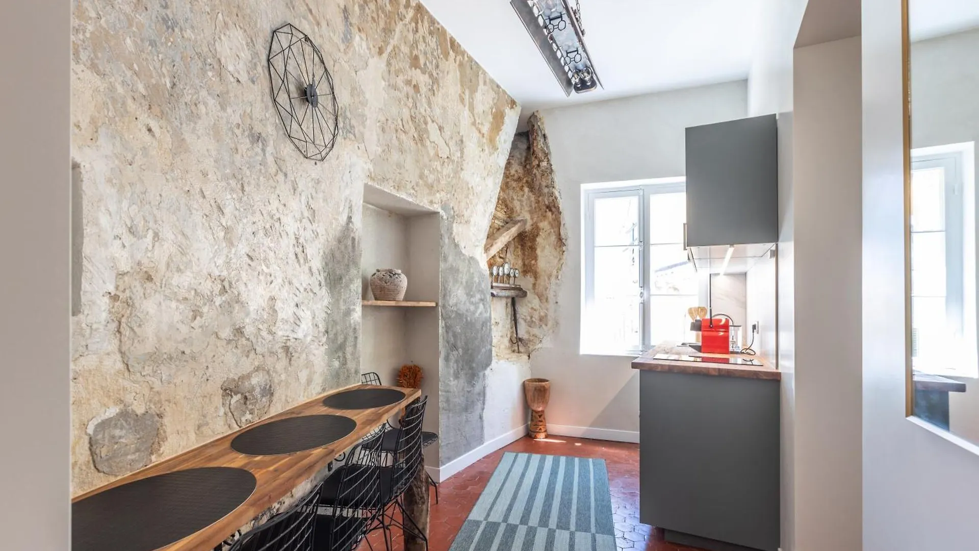 Menton Old Town Apartment 0*,