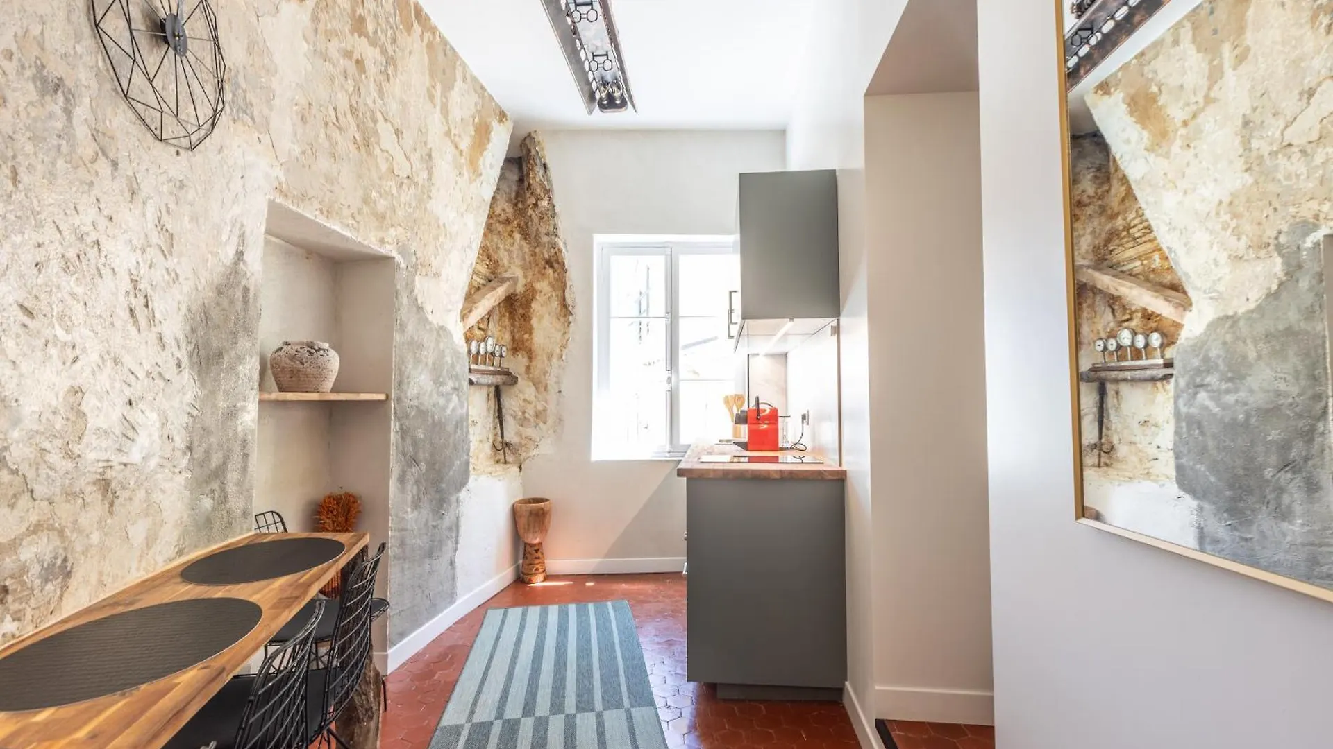 Menton Old Town Apartment 0*,  France