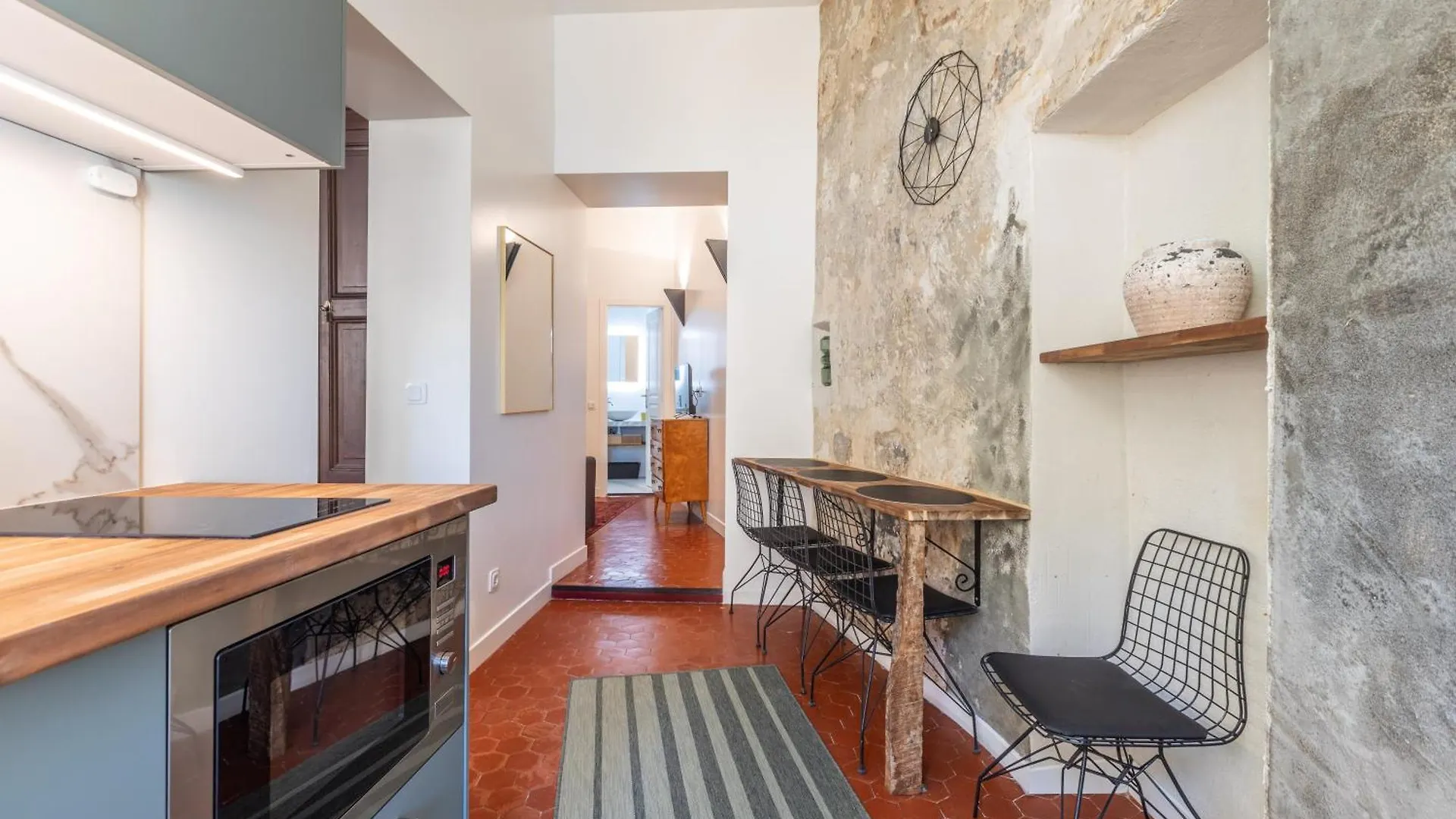 Menton Old Town Apartment