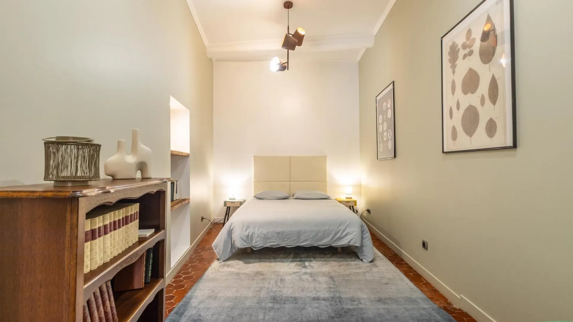 Menton Old Town Apartment