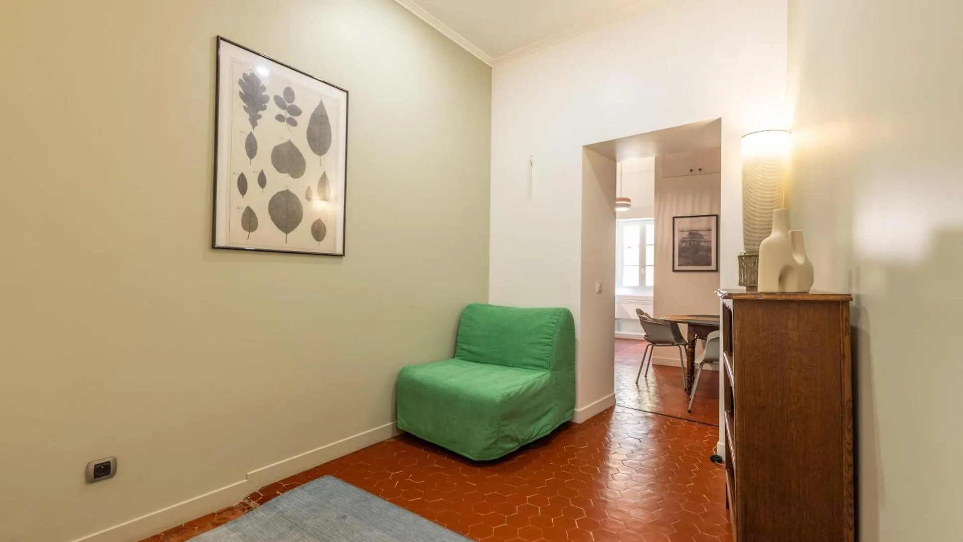 Menton Old Town Apartment