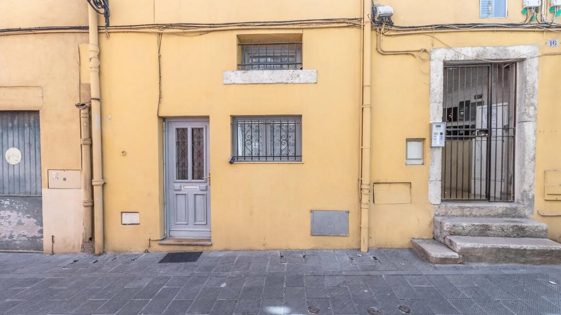 Menton Old Town Apartment 0*,  France