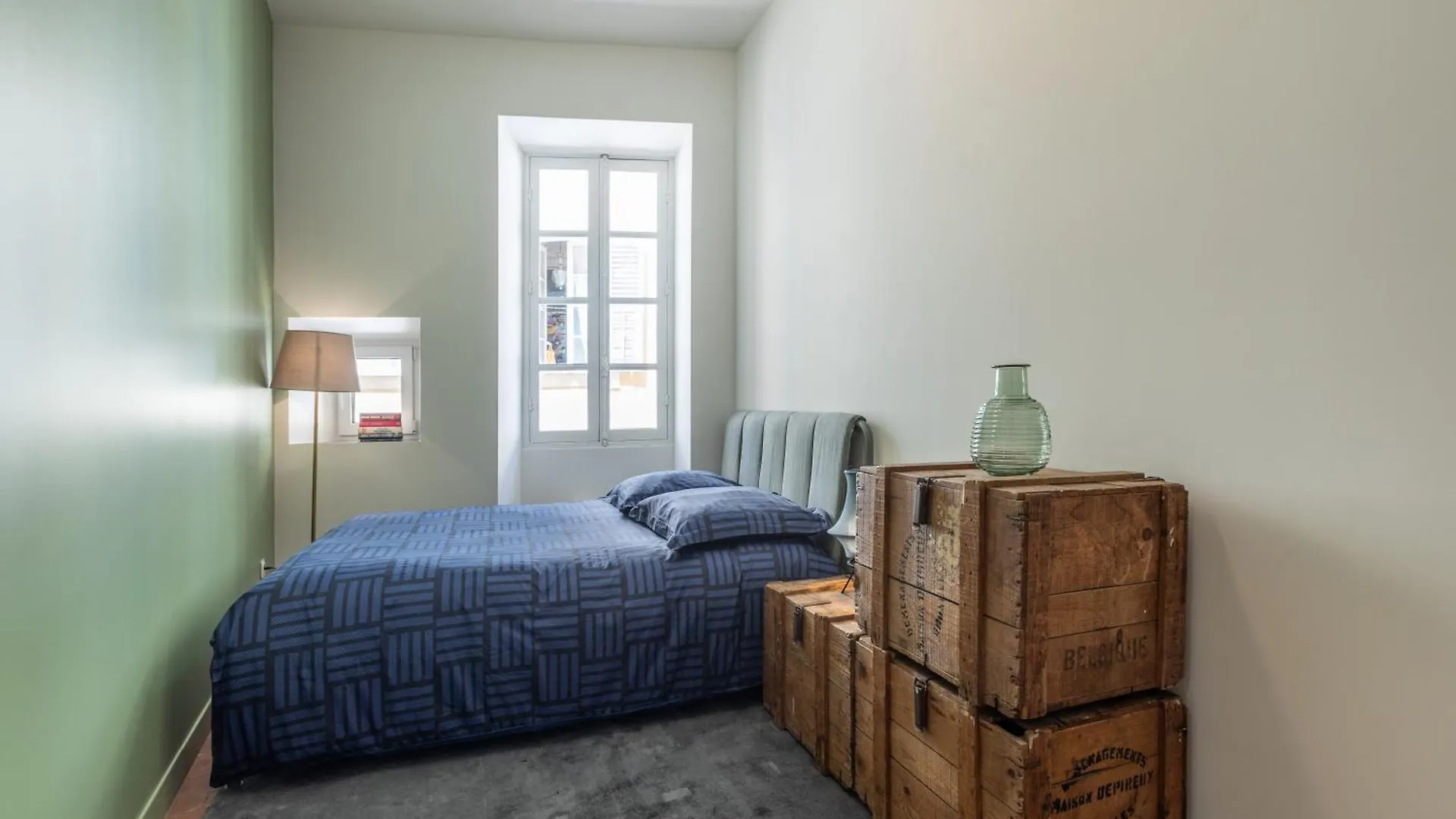 Menton Old Town Apartment