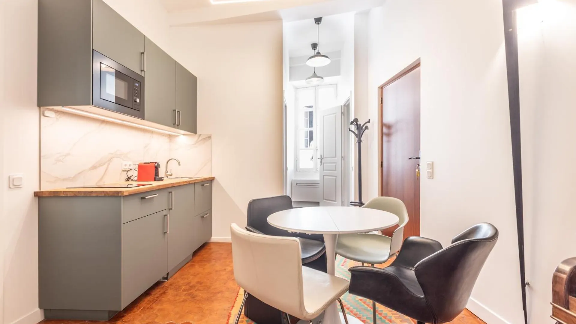 Menton Old Town Apartment